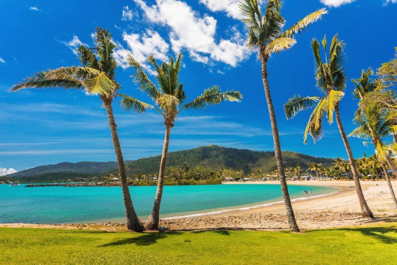 Mandalay Escape, Seclusion & Serenity With A Pool Airlie Beach Eksteriør billede