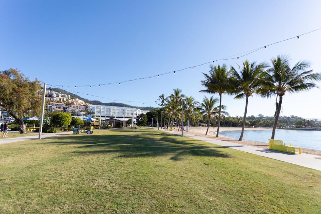 Mandalay Escape, Seclusion & Serenity With A Pool Airlie Beach Eksteriør billede