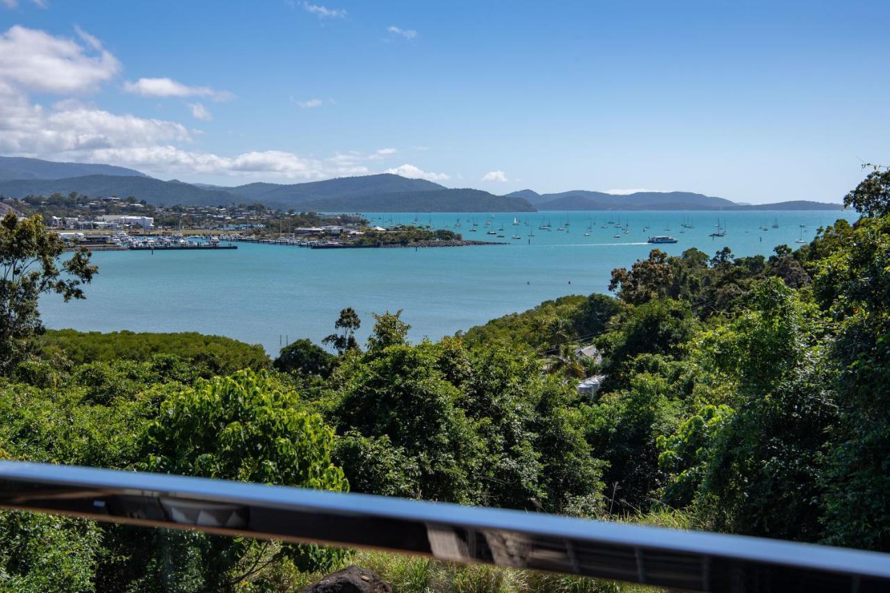 Mandalay Escape, Seclusion & Serenity With A Pool Airlie Beach Eksteriør billede